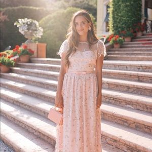 EUC Gal Meets Glam Penelope